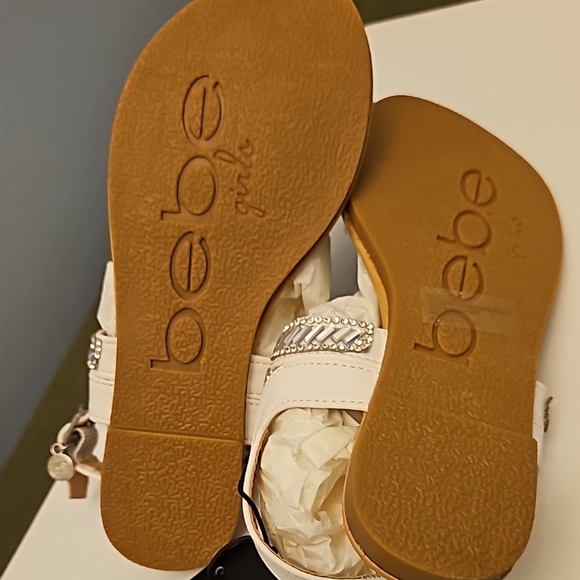 BEBE White Sparkle Girls Thong Sandals NWTs - Picture 6 of 6